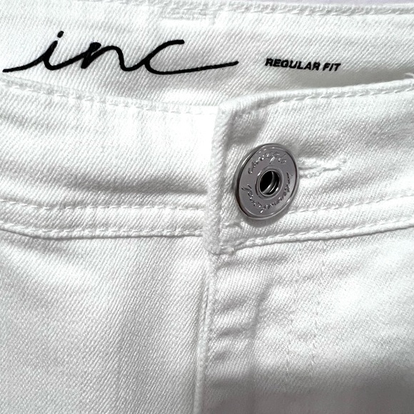 INC White regular fit Denim‎ Shorts 6 - Picture 8 of 11